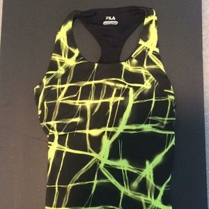 FILA TENNIS/WORKOUT TOP WORN ONLY A FEW TIMES